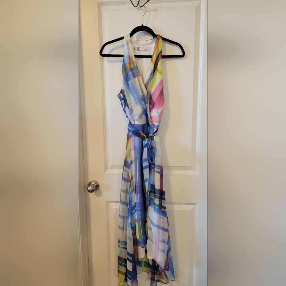 Beautiful Size 14 Colorful Plaid Leslie Fay halter summer dress